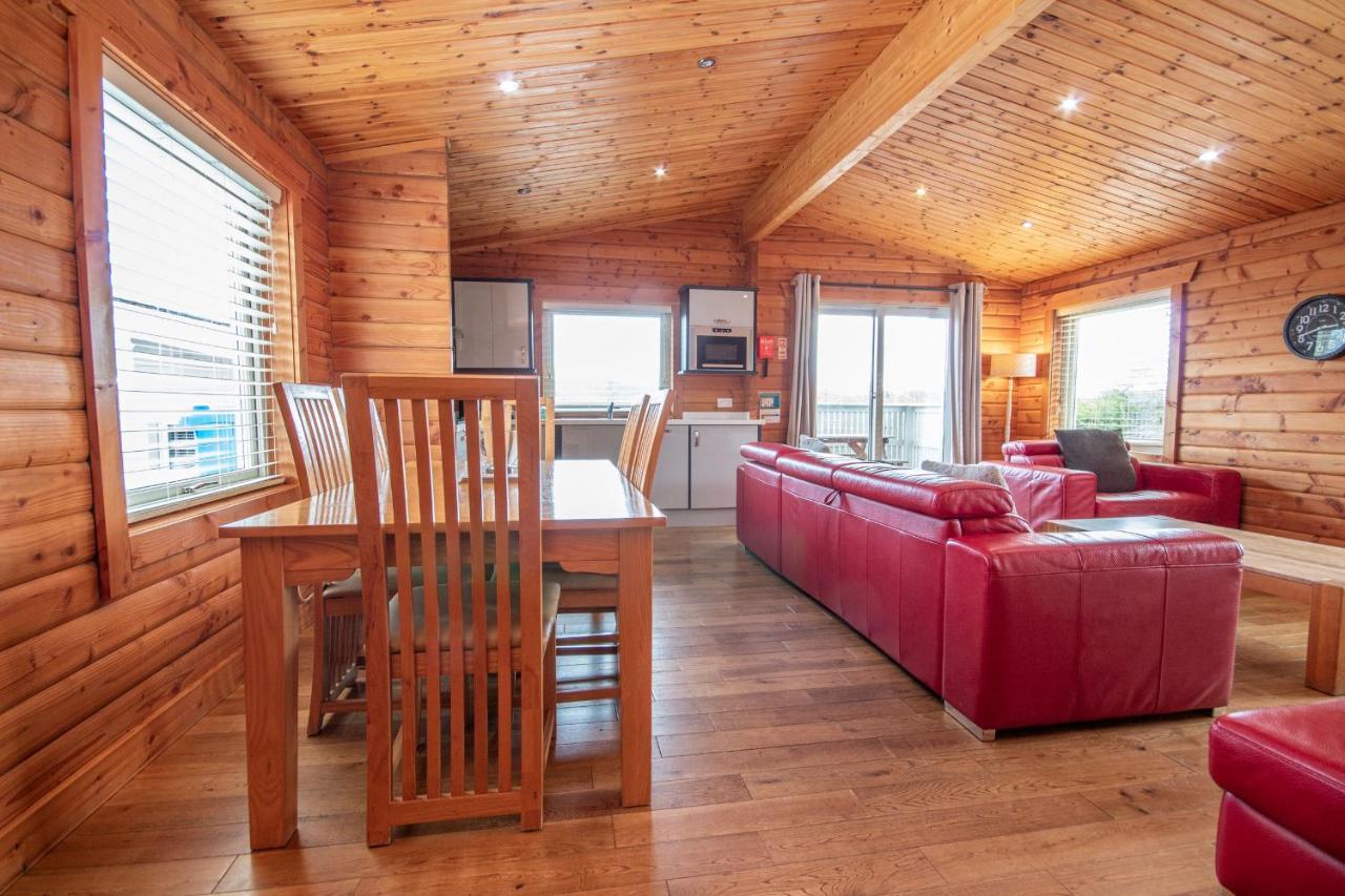 Aviemore Lodges מראה חיצוני תמונה