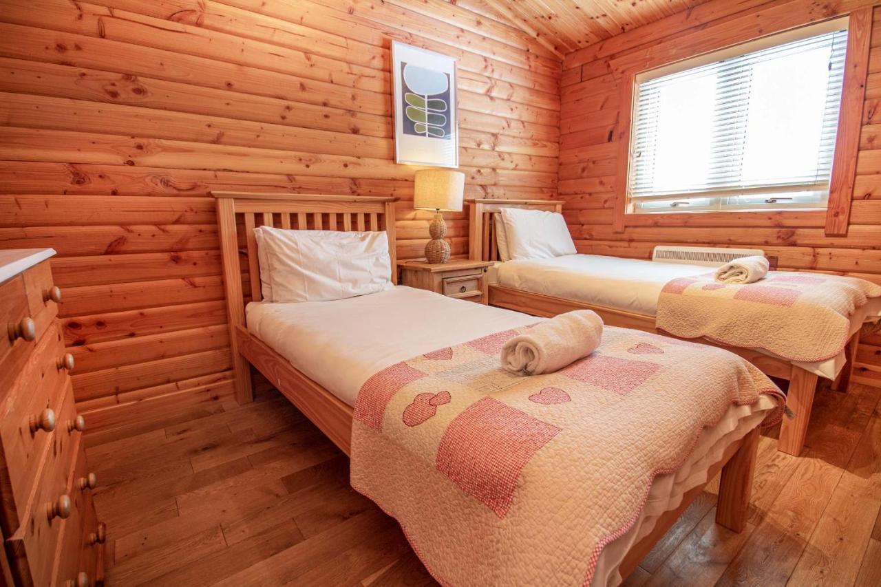 Aviemore Lodges מראה חיצוני תמונה